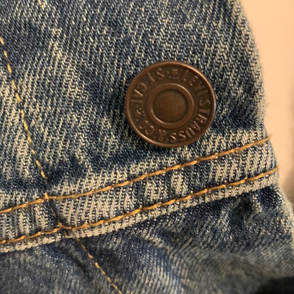 NWT Levis Premium Vintage Fit Trucker Jacket - Picture 7 of 10